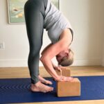 Standing Forward Bend, Uttanasana: Yoga for Insomnia